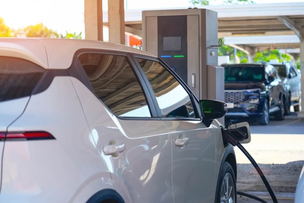 borne solaire parking